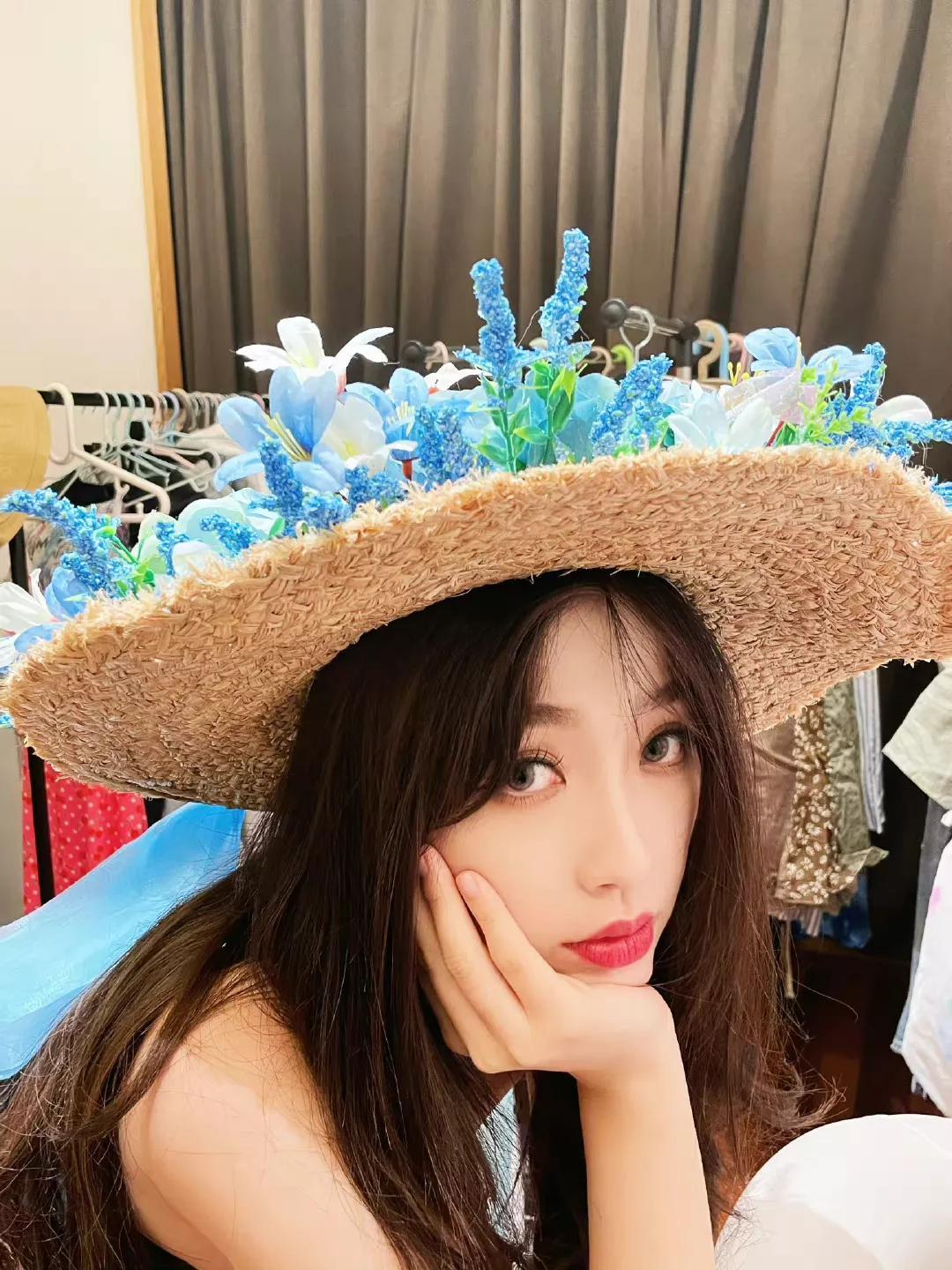 國內地女演員、歌手 虞書欣美照欣賞插圖10